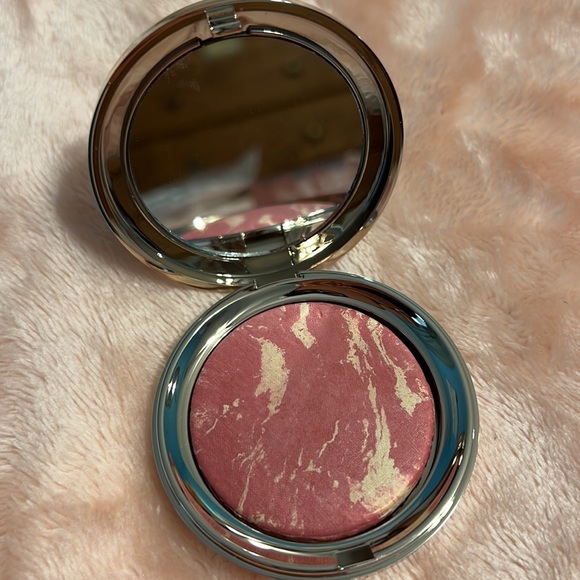 Makeup Bundle with Ipsy Bag - Picture 2 of 15